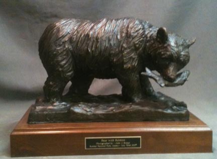 Alaskan Bear with Salmon bronze statue 4