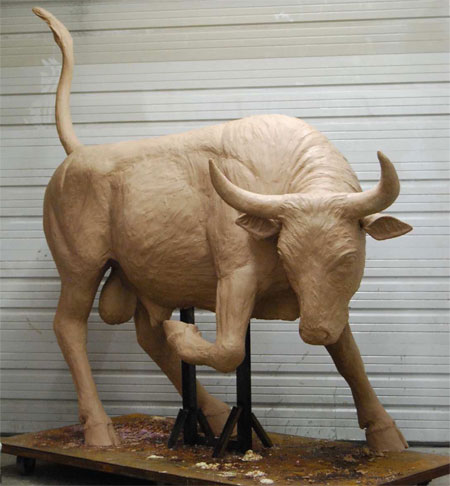 Bull statue clay