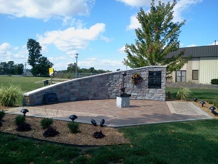 Battle Cross Fallen Soldier monument